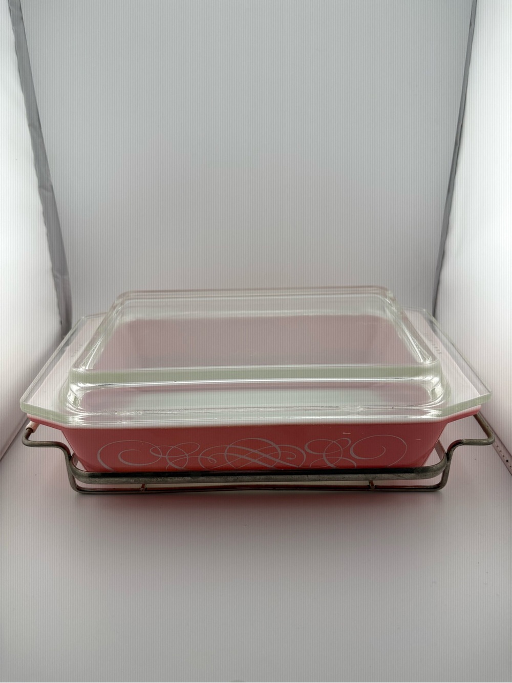 Vintage Pyrex Pink Scroll Space Saver Serving Dish w/ Lid & Cradle 575B 2qt